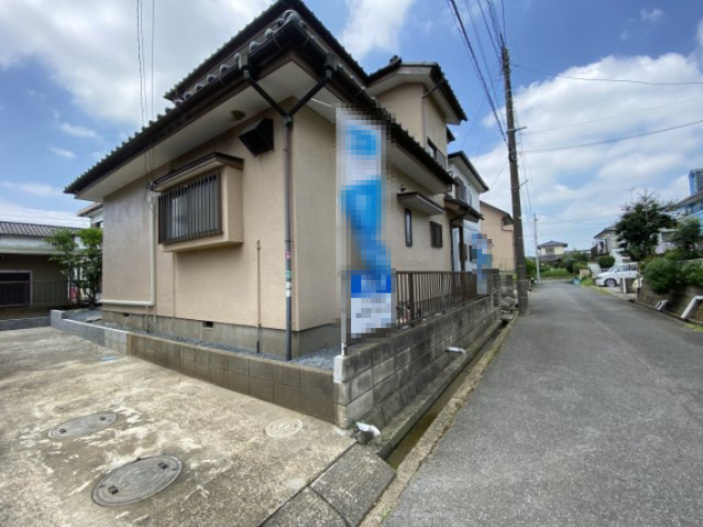 七栄リノベーション中古戸建の前面道路含む現地写真