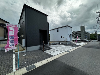 【前面道路含む現地写真】 | Livele Garden.S日進市藤塚全３棟【仲介手数料無料　日進南小　日進中】 | 仲介手数料無料キャンペーン実施中