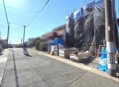 【前面道路含む現地写真】 | BLOOMINGGARDEN名古屋市天白区大根町全1棟＜新築一戸建て仲介手数料無料＞ | 仲介手数料キャンペーン実施中です♪詳細は弊社ホームページもしくはスタッフまでお気軽にお問合せ下さいませ♪ お役に立てる自信があります♪