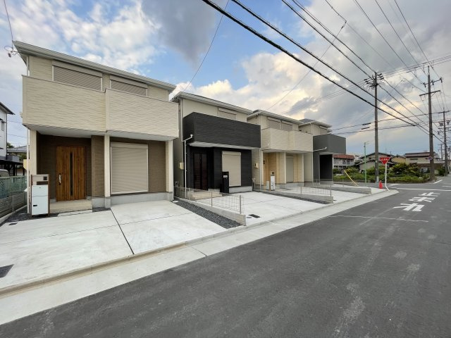 First Town第２中川区長良町全４棟【仲介手数料無料　常盤小学校　長良中学校】】の前面道路含む現地写真|仲介手数料無料キャンペーン実施中