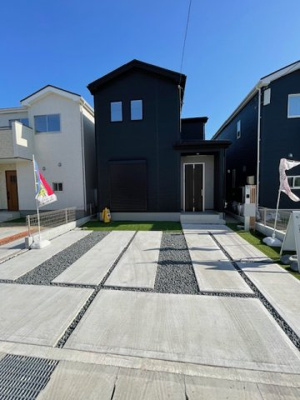 【外観】 | GRAFARE中川区戸田明正３期　【仲介手数料無料　明生小学校　富田中学校】 | 〈内覧予約キャンペーン実施中！〉マックスバリュde住まい相談までご連絡下さい。