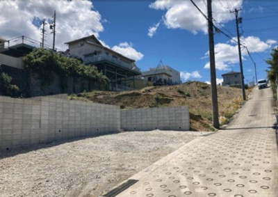【前面道路含む現地写真】 | MIRASUMO天白区表山22105②全2棟＜新築一戸建て仲介手数料無料＞ | 仲介手数料キャンペーン実施中です♪詳細は弊社ホームページもしくはスタッフまでお気軽にお問合せ下さいませ♪ お役に立てる自信があります♪