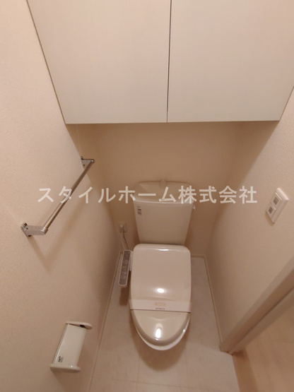 【トイレ】 | ヴィダ　フェリィス三番館 | 別部屋写真です。