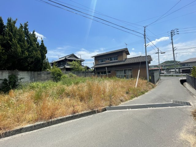 前田東町 土地の周辺