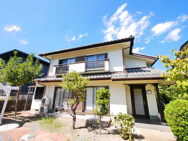 佐保台一戸建の外観