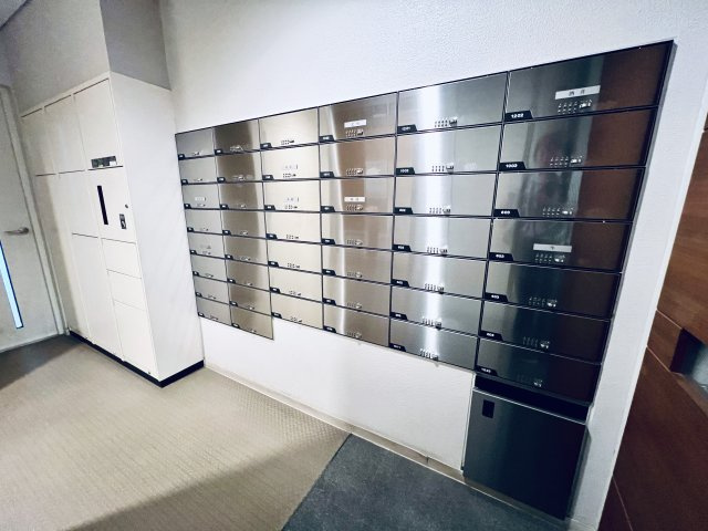 コスモプレイス東陽町のその他共用部分|集合ポスト・宅配ボックス