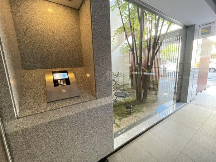 コスモプレイス東陽町のエントランス