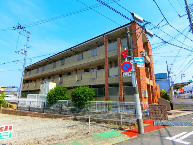 クレールメゾンの外観
