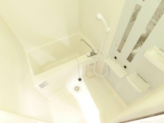 クレールメゾンの浴室