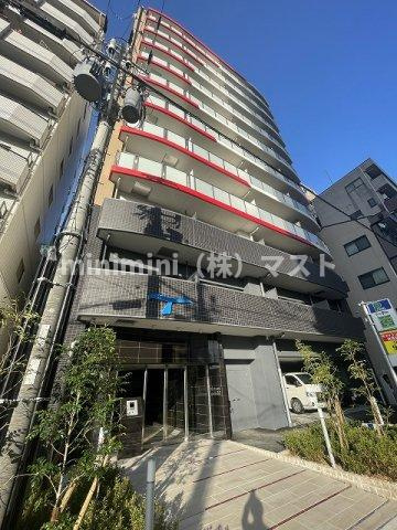 セレニテ難波ミラク弐番館の外観