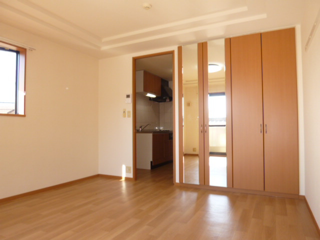 ラ・シュエットの居間・リビング|洋室