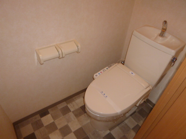 ラ・シュエットのトイレ|温水洗浄便座