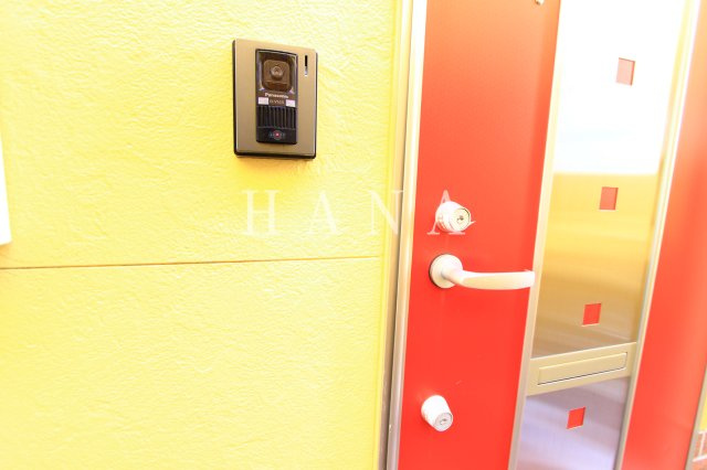 ユナイト根岸ポール・ヴァレリーのエントランス