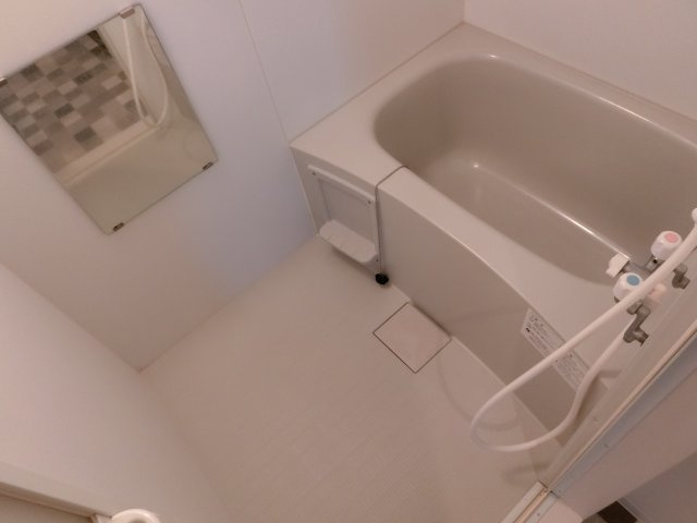 【浴室】 | コーポ福田Ⅰ | きれいなお風呂です