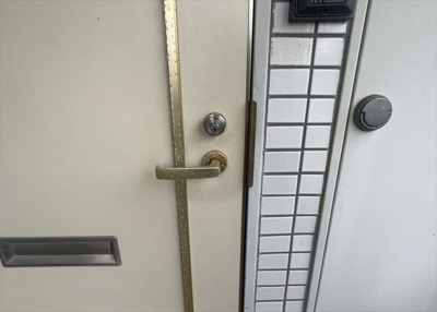 【防犯設備】 | パレ・ドール淵野辺 | 室内の防犯設備もチェックしましょう！モニター付きインターホンが設置されているか、防犯シャッターが設備されているか、ベランダに人が上がってきにくい高さかなどチェックしておくと入居後も安心できるでしょう。