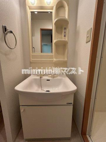 大阪市西区北堀江２丁目の賃貸マンションの洗面所