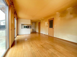 【居間・リビング】 | 鉢塚1丁目 | リビングダイニング