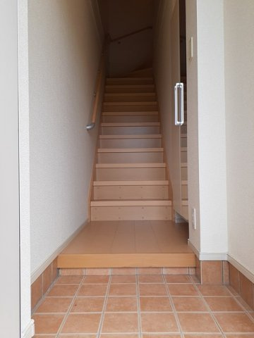 プルメリア　Ａの玄関