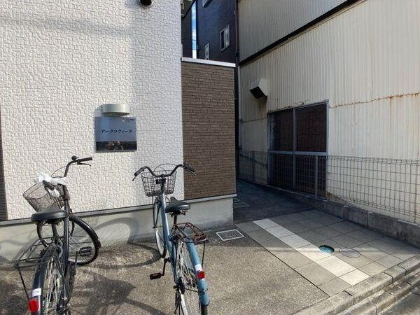 アークラヴィータ　名古屋市賃貸　仲介手数料無料の駐車場|駐輪場