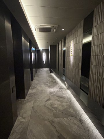 グランドメゾン大須ザ・タワーのロビー