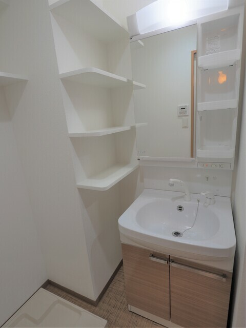 コスモナーレ千種の洗面所