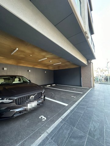ザ・シンフォニア新栄　名古屋市賃貸　仲介手数料無料の駐車場