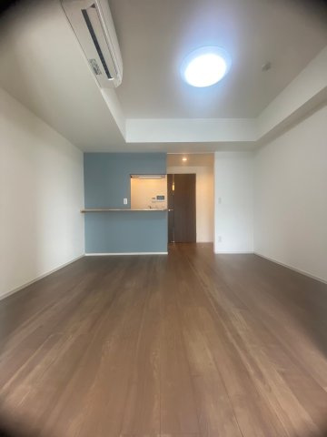 ザ・シンフォニア新栄　名古屋市賃貸　仲介手数料無料の居間・リビング