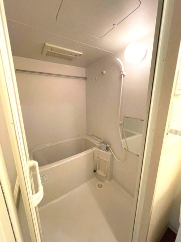 ニーズメゾン新栄　名古屋市賃貸　仲介手数料無料の浴室|バス