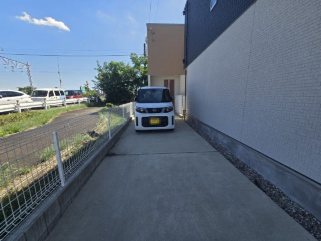 東区矢田の家A棟・B棟の駐車場|東区矢田の家A棟・B棟