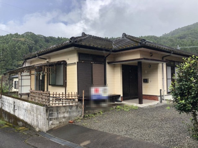 【外観】 | 都城市安久町 380万円 4DK