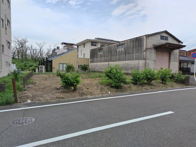 ６３９０５　岐阜市雄総桜町４丁目土地の外観