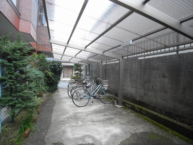 グリーンハウスの駐車場|駐輪場
