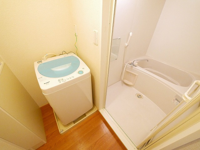 レオパレスヴィラージュＥの設備|洗濯機置き場です