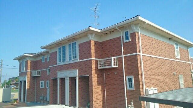 ローズアイズの外観