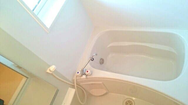 ローズアイズの浴室