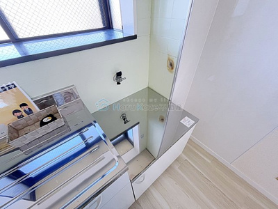 【キッチン】 | MKマンション【名古屋市賃貸・ワンフロア2戸】