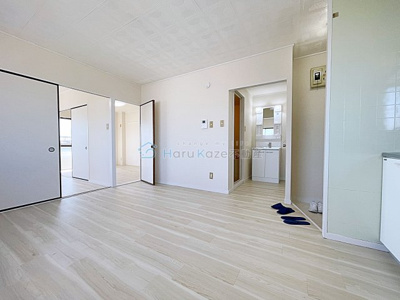 【居間・リビング】 | MKマンション【名古屋市賃貸・ワンフロア2戸】