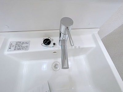 【独立洗面台】 | MKマンション【名古屋市賃貸・ワンフロア2戸】