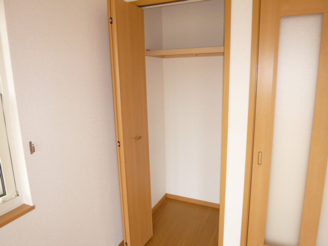 倉敷市東塚４丁目のアパートの収納