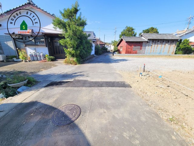 FelidiaGarden　宮崎市郡司分(2号棟）の前面道路含む現地写真|前面道路です。