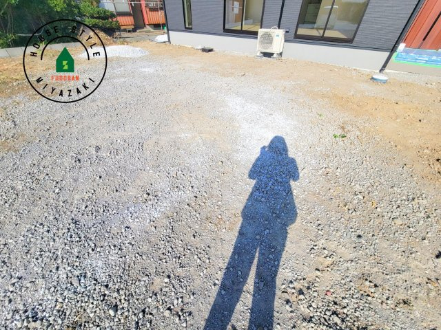 FelidiaGarden　宮崎市郡司分(2号棟）の駐車場|駐車場になります。