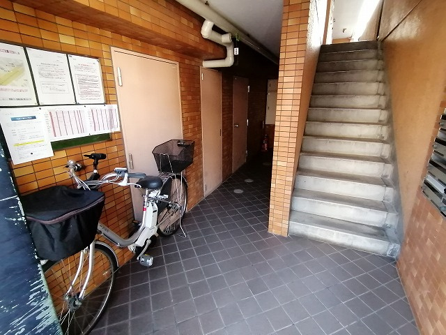 神戸市兵庫区水木通９丁目の賃貸マンションのその他共用部分|階段