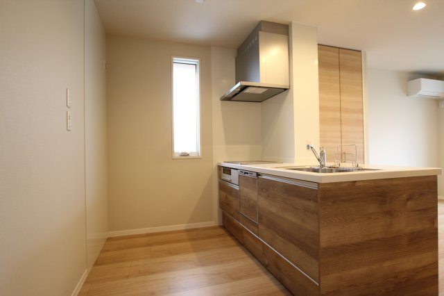 シルクフィールドわらび平