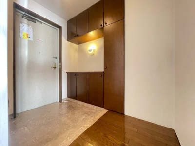 【玄関】 | イトーピア千里万博公園