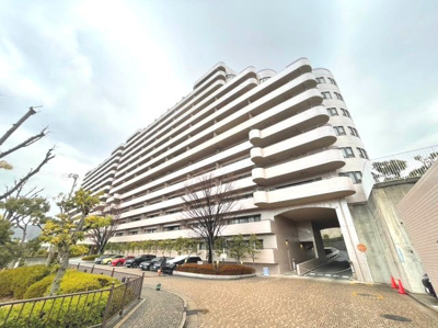 【外観】 | イトーピア千里万博公園