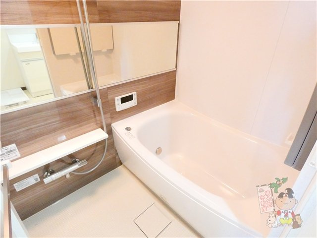 セントラルアヴェニュー田町の浴室