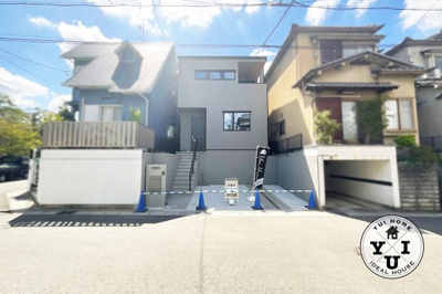 【外観】 | 宇治市宇治半白　新築戸建 | 最寄駅はJR『JR小倉駅』徒歩12分。近鉄『小倉駅』徒歩13分。2沿線アクセス可能！通勤通学やお出かけの際にとても便利ですね。
