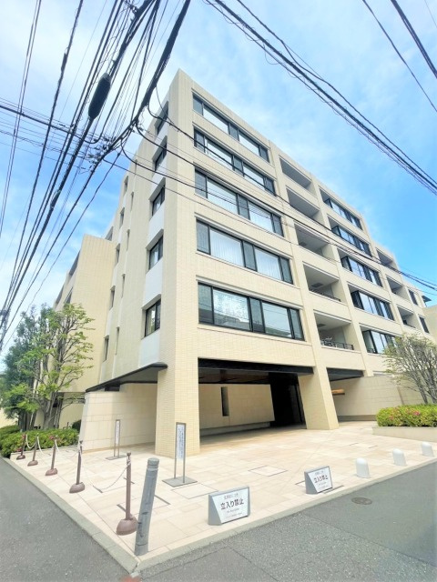 グランスイート高田馬場四丁目の外観