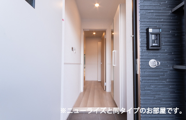 シャルマン　コリーヌのエントランス