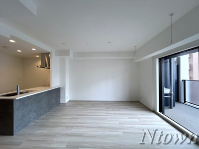 【居間・リビング】 | グランパセオ名駅那古野 | ゆったりとしたリビングです